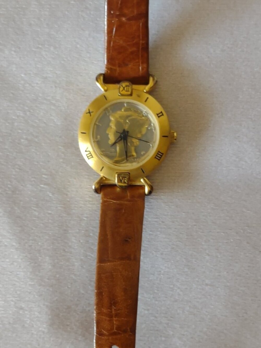 Vintage Mercury Dime 1945 Watch Brittania 25mm Case Womens Quartz Three Hand